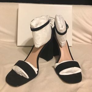 NWT Black Steve Madden Dillion Heels 💖